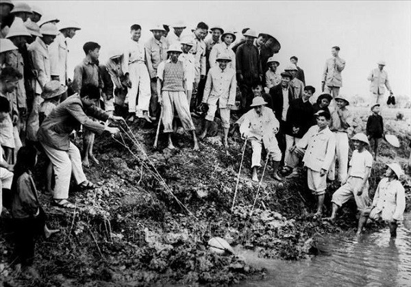 Kỷ niệm 95 năm Hội Nông dân Việt Nam đồng hành cùng dân tộc