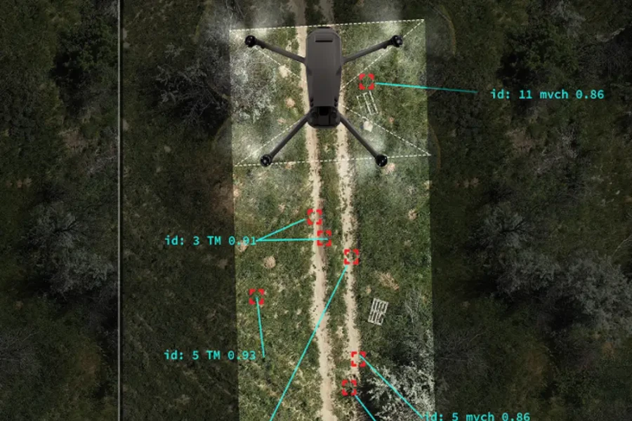 Startup Ukraine dùng AI đối phó drone Nga chuyên phục kích xe tải tiếp tế
