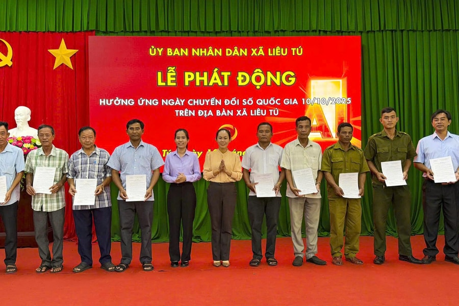 Chính quyền TP.Cần Thơ quyết tâm xóa 'mù số' cho người dân