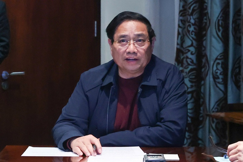 Thủ tướng chỉ đạo: Phải đặt mình vào địa vị người dân vùng lũ để lo công việc