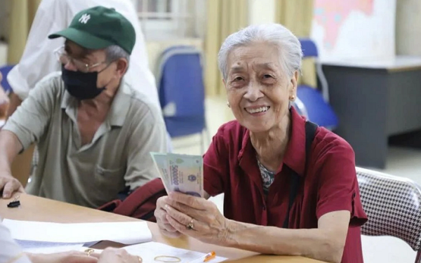 CHÍNH THỨC: Hà Nội tăng trợ cấp cho người trên 75 tuổi không có lương hưu