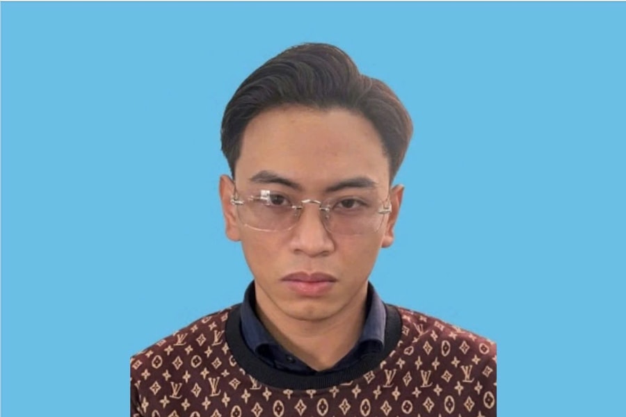 Vụ giơ tay chỉ đạo đàn em đánh người ở quán cà phê: Khởi tố, bắt giam 'Tổng tài'