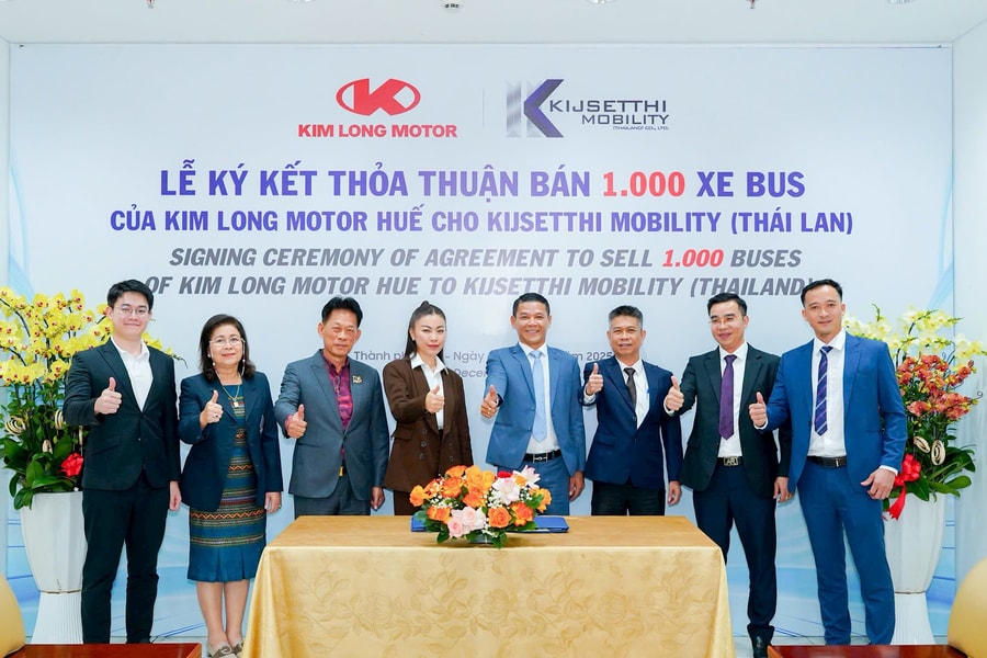 Lễ ký kết thỏa thuận bán 1.000 xe bus của Kim Long Motor Huế cho KIJSETTHI Mobility