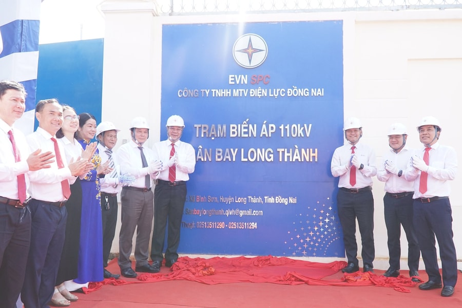 Trạm biến áp và đường dây đấu nối cấp điện cho sân bay Long Thành