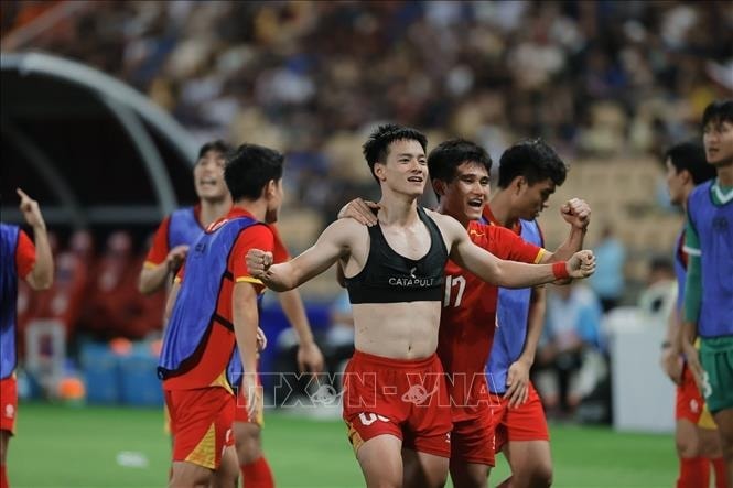 U22 Việt Nam ‘tuyệt đối điện ảnh’ trong ngày Việt Nam giành 9 HCV