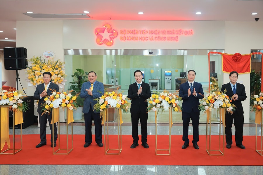 Bộ KH&CN khai trương 'điểm chạm số' nâng tầm phục vụ người dân và doanh nghiệp