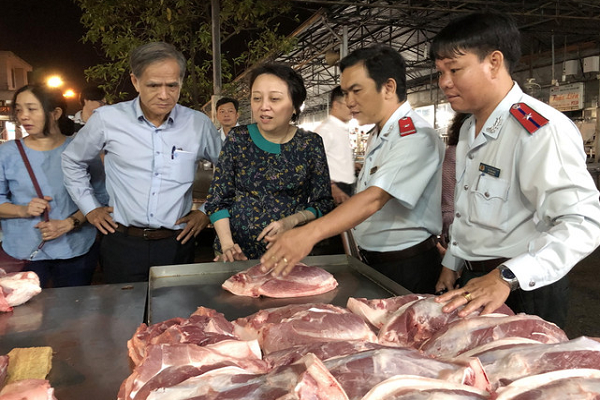 Tết cận kề, thực phẩm vào 'giờ G': Siết chặt chưa từng có