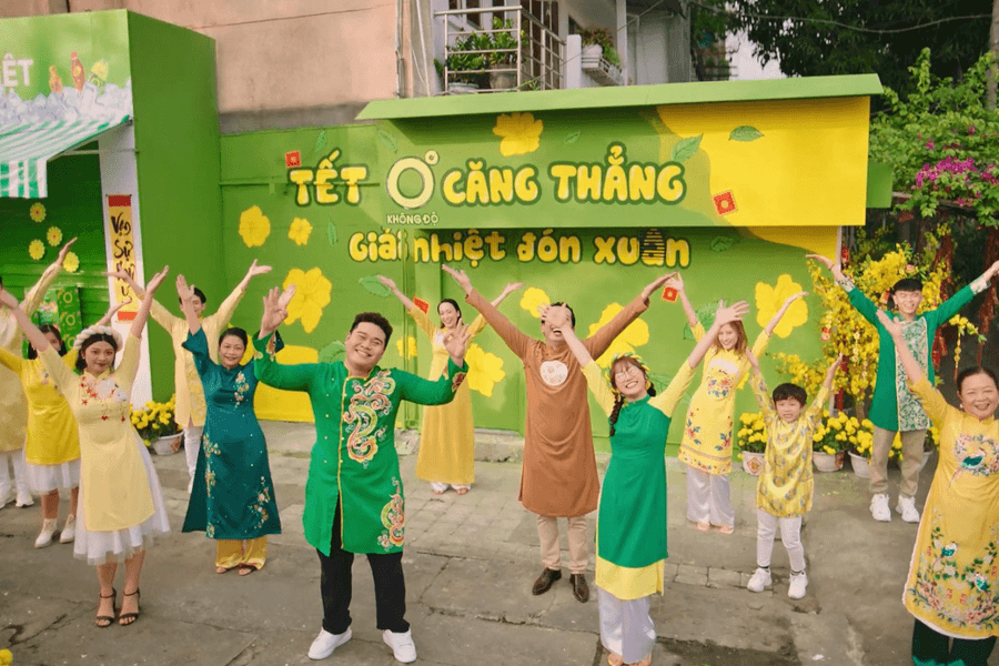 Người trẻ kể chuyện dọn nhà đón Tết qua MV của Trà xanh không độ