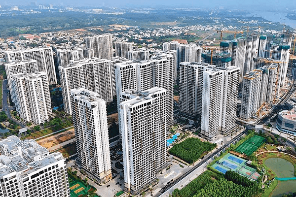 Bất động sản TP.HCM ‘thoát đáy’: Hàng loạt dự án hồi sinh, thị trường chờ cú bứt tốc 2026