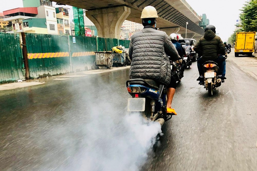 Honda tìm cách thích nghi khi Việt Nam hạn chế xe xăng
