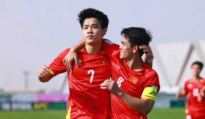 U23 Việt Nam vào bán kết: Đến lúc ‘nâng cấp’ bình luận để theo kịp đội tuyển