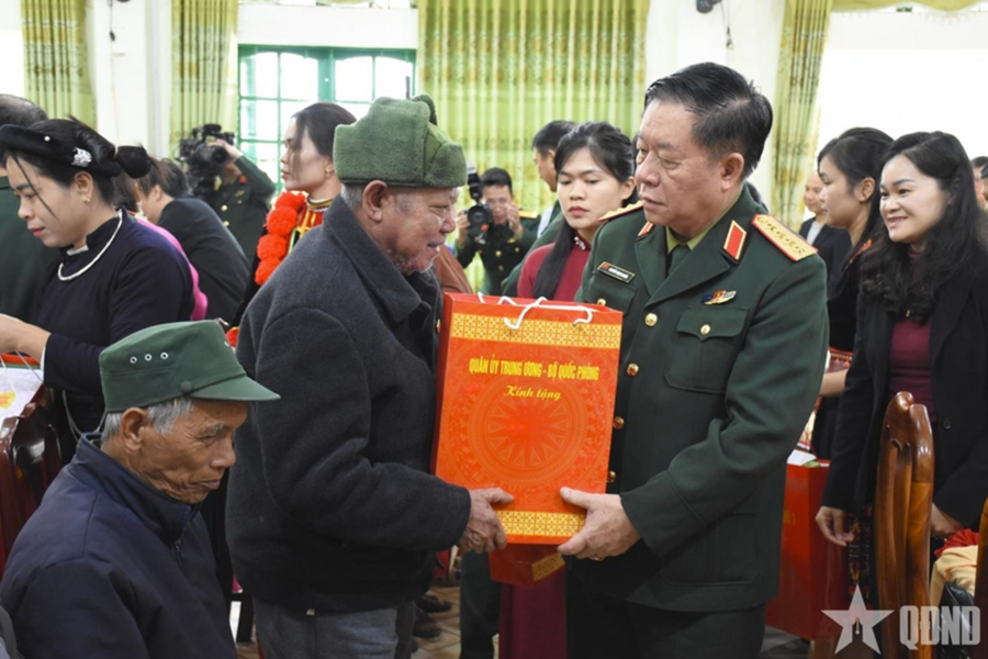 Xây dựng Đảng bộ Quân đội mẫu mực, tiêu biểu, ngang tầm nhiệm vụ