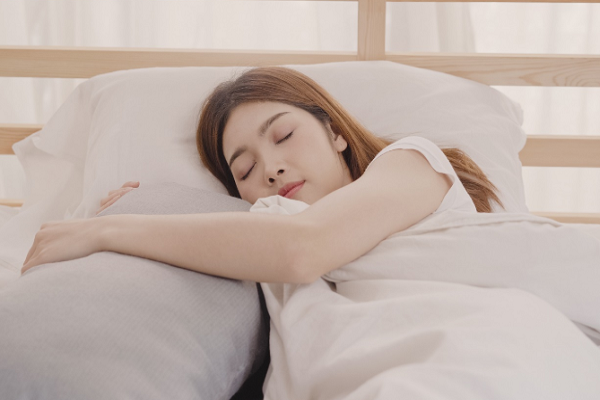 Ngủ nhiều hay ngủ ít đều nguy hiểm: Sự thật y học ít ai ngờ