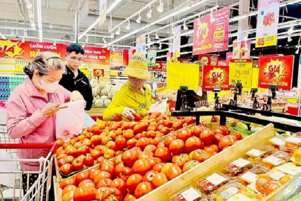 Tết Bính Ngọ 2026: TP.HCM cam kết không để dân “gánh” bão giá