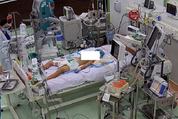 20 phút ngưng tim và kỳ tích hồi sinh nhờ kỹ thuật ECMO