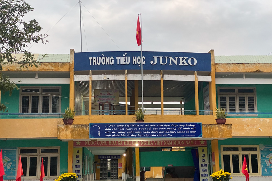Junko - Ngôi trường dựng lên từ di nguyện của cô gái Nhật