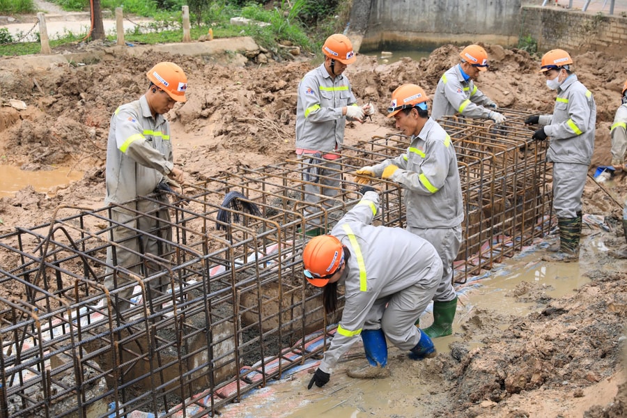Chủ tịch Hà Nội thị sát một số dự án chống ngập thi công xuyên Tết