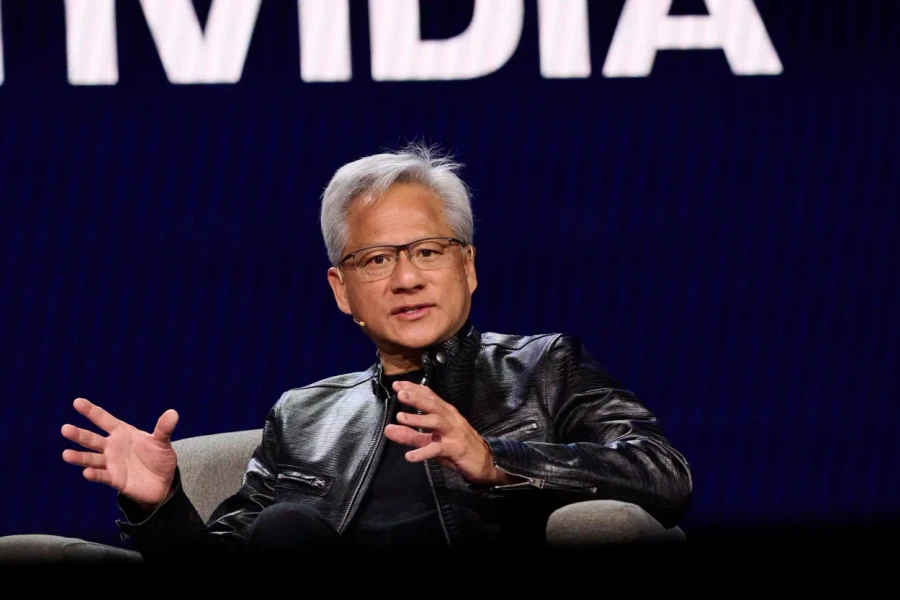 CEO Nvidia: Tranh chấp giữa Bộ Quốc phòng Mỹ và Anthropic không phải là tận thế