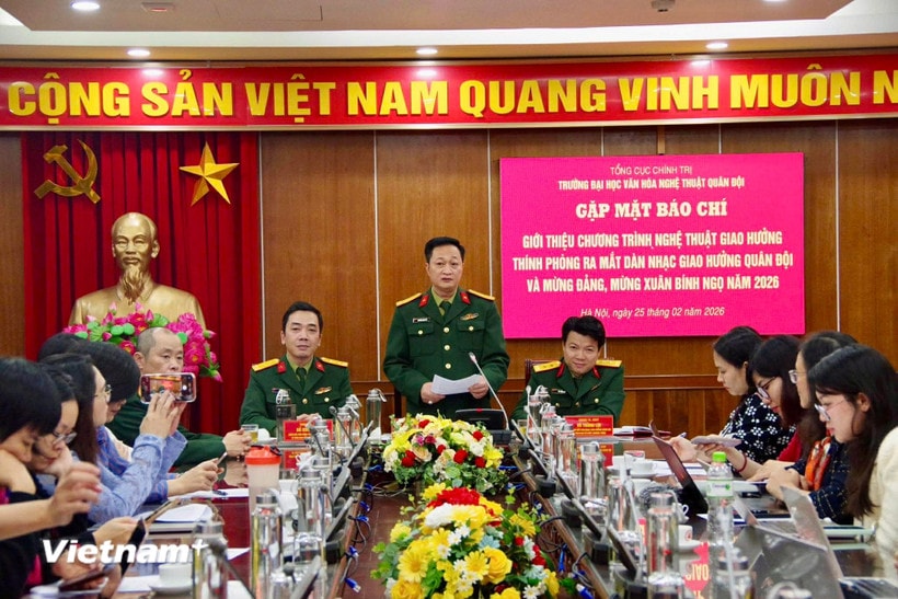 'Thanh âm dưới ánh mặt trời': Mang công nghệ trong mô hình dàn nhạc giao hưởng quân đội