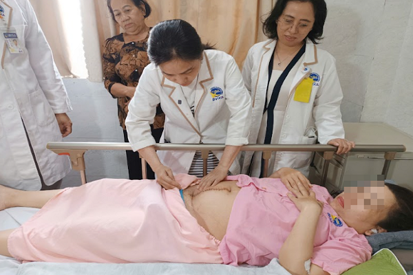 Hệ lụy lạm dụng mổ lấy thai: Biến chứng nhau tiền đạo và nhau cài răng lược