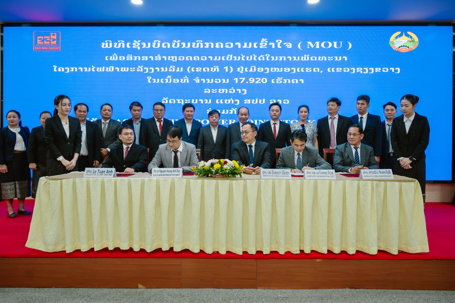 Khúc độc hành kiêu hãnh và dấu ấn khai mở trên ‘mái nhà’ Bắc Lào