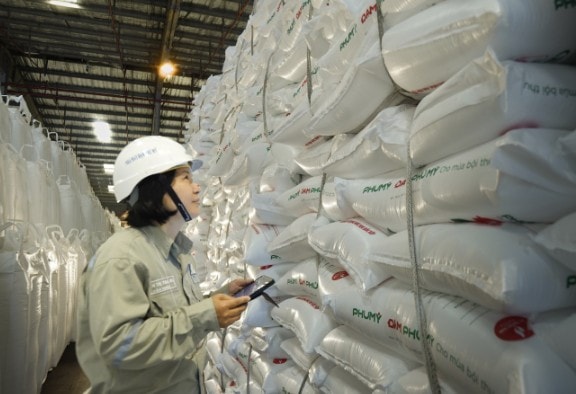 Ngành phân bón đối mặt căng thẳng nguồn cung khí, nhưng vẫn hưởng lợi lớn?