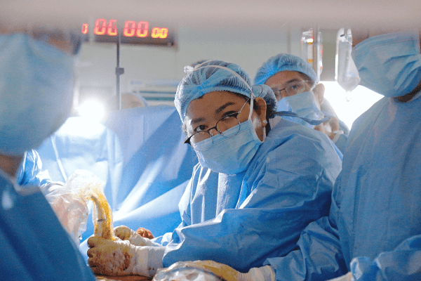 Phá vỡ “ốc đảo” bệnh viện: Làn sóng hợp tác đang thay đổi hệ thống y tế TP.HCM