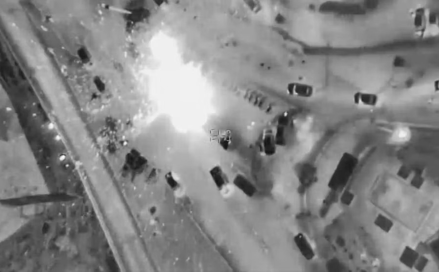 Israel triển khai bầy đàn UAV kết hợp AI để tấn công Iran