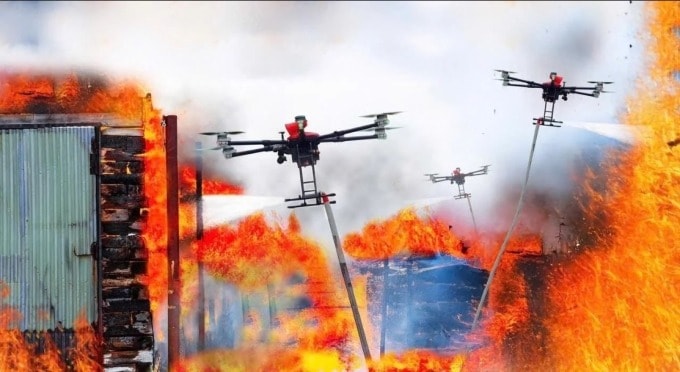 Phi đội UAV Fire Swarm: Giải pháp cho bài toán chữa cháy hẻm sâu