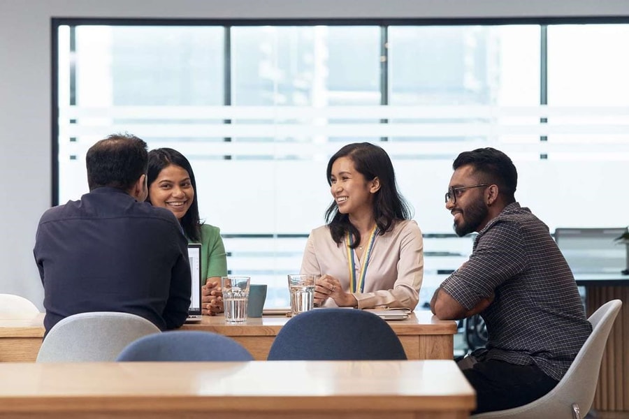 Mức đãi ngộ 'sao' công nghệ tại Malaysia vượt mặt Nhật Bản, vì sao?