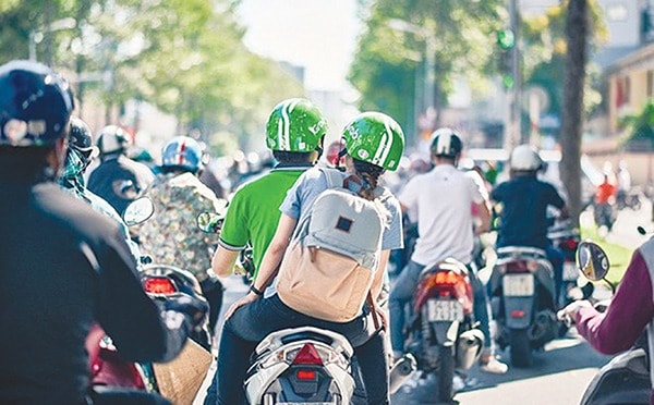 Áp lực cho tài xế công nghệ tại Việt Nam trong thời đại AI
