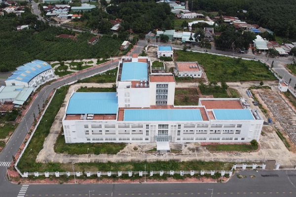 Bệnh viện nghìn tỷ 'đắp chiếu', người bệnh thiếu thuốc: Nghịch lý gây bức xúc!