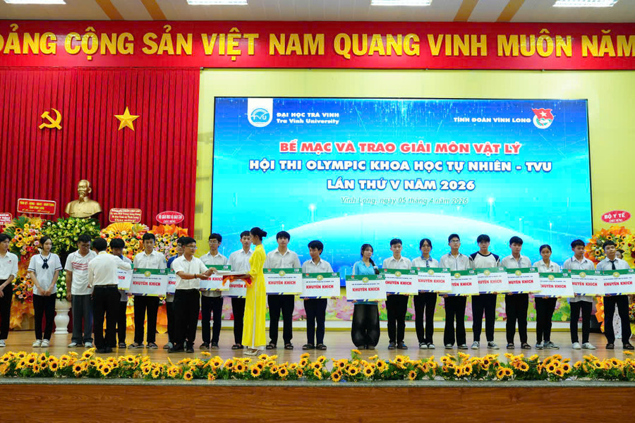 Gần 1.500 học sinh tranh tài Olympic Khoa học tự nhiên lần thứ V ở ĐBSCL