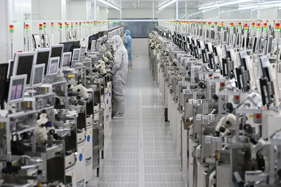 Đài Loan điều tra 11 công ty Trung Quốc nghi ‘săn trộm’ nhân tài chip và AI