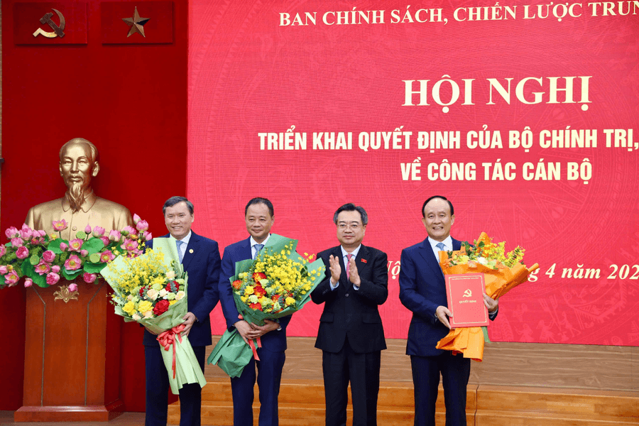 Bộ Chính trị phân công, bổ nhiệm 3 Phó trưởng Ban Chính sách, chiến lược Trung ương