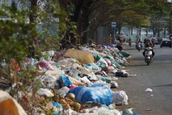 74 điểm ô nhiễm tại TP.HCM: Trách nhiệm thuộc về ai?