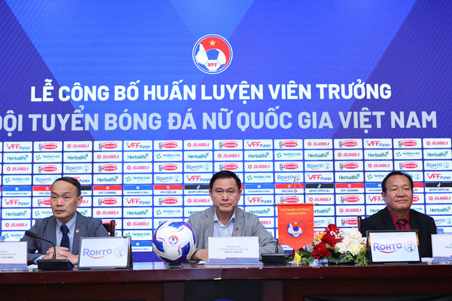 Bóng đá nữ Việt Nam: Thận trọng, ưu tiên sự ổn định