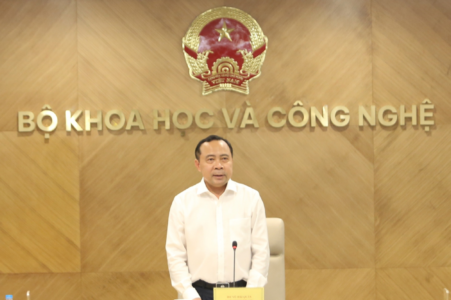Bộ trưởng Vũ Hải Quân: Giá trị những dòng code là không đong đếm được