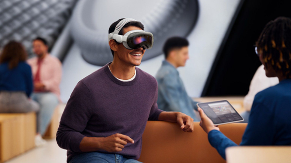 Ít nhất 2 năm nữa mới có Apple Vision Pro mới
