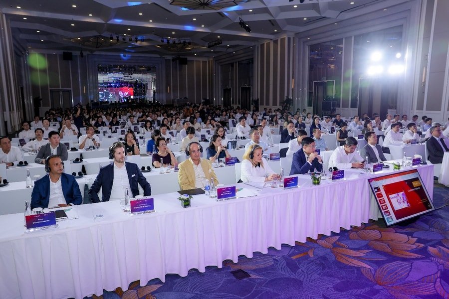 Tái định nghĩa lợi thế cạnh tranh ngân hàng trong kỷ nguyên AI và dữ liệu