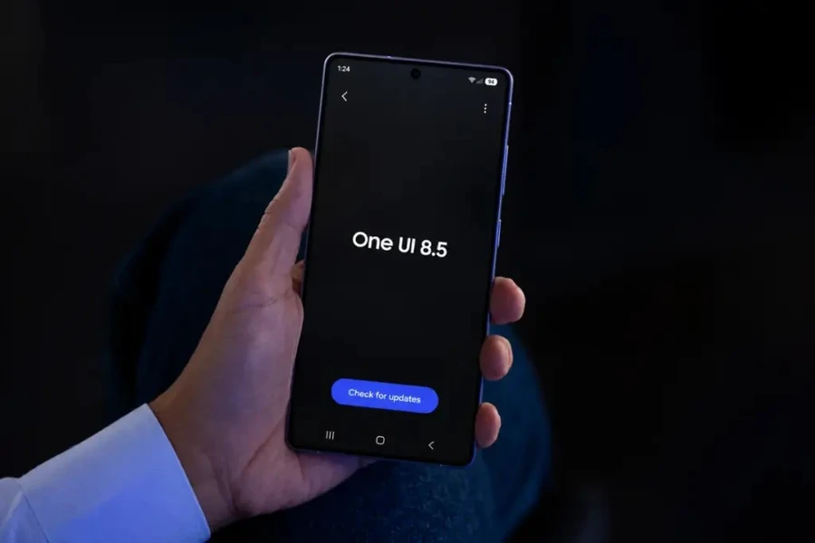One UI 8.5 gây lỗi chế độ tối trên điện thoại Samsung, nhiều ứng dụng Google hiển thị 'xám xịt' bất thường