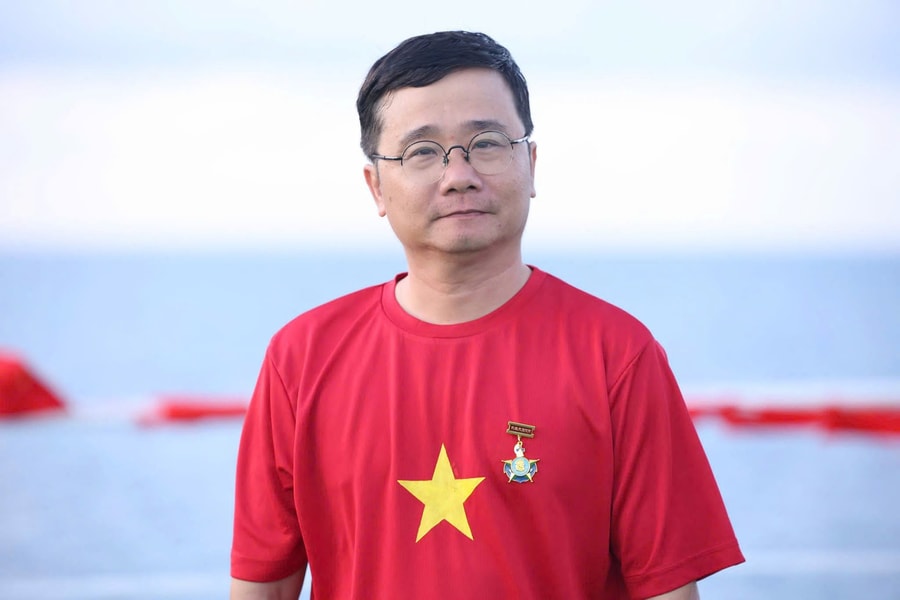 Lê Thiếu Nhơn tìm 'Từ khóa cho mây bay'