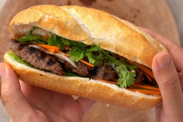 Sở ATTP TP.HCM bật mí cách sử dụng bánh mì để không bị ngộ độc