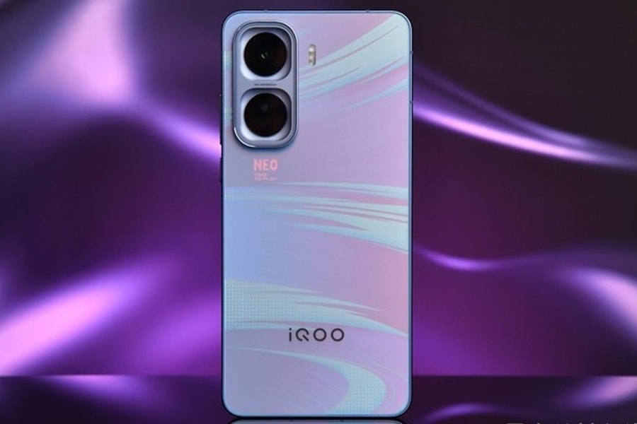 Màn hình 2K 165Hz lần đầu xuất hiện trên smartphone, game thủ đứng ngồi không yên
