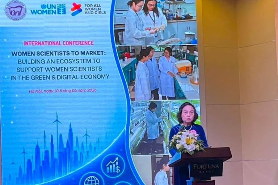 Khi 'chất xám' của nhà khoa học nữ mắc kẹt ở thung lũng chết