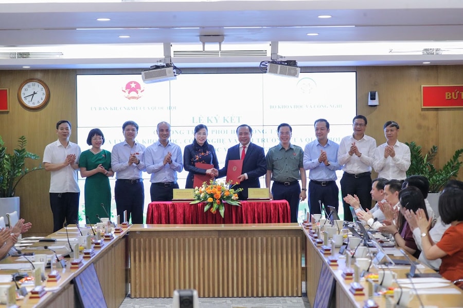 Bộ KH&CN, Ủy ban KHCN&MT hợp tác vì mục tiêu tăng trưởng 2 con số