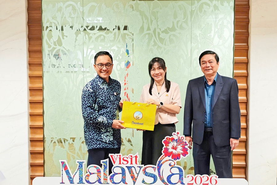 Công ty Yến sào Khánh Hòa đồng hành cùng đoàn công tác tỉnh xúc tiến du lịch tại Malaysia