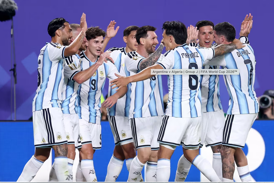 Hãy tận hưởng Messi!