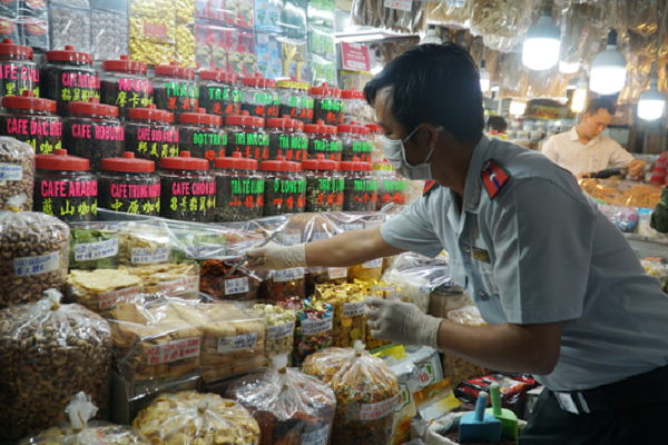 Thực trạng an toàn thực phẩm tại TP.HCM: Kết quả ‘giật mình’ sau 6 tháng kiểm tra