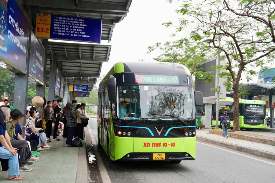 Liên thông vé điện tử: Hà Nội cần một cơ chế giá vé thông minh